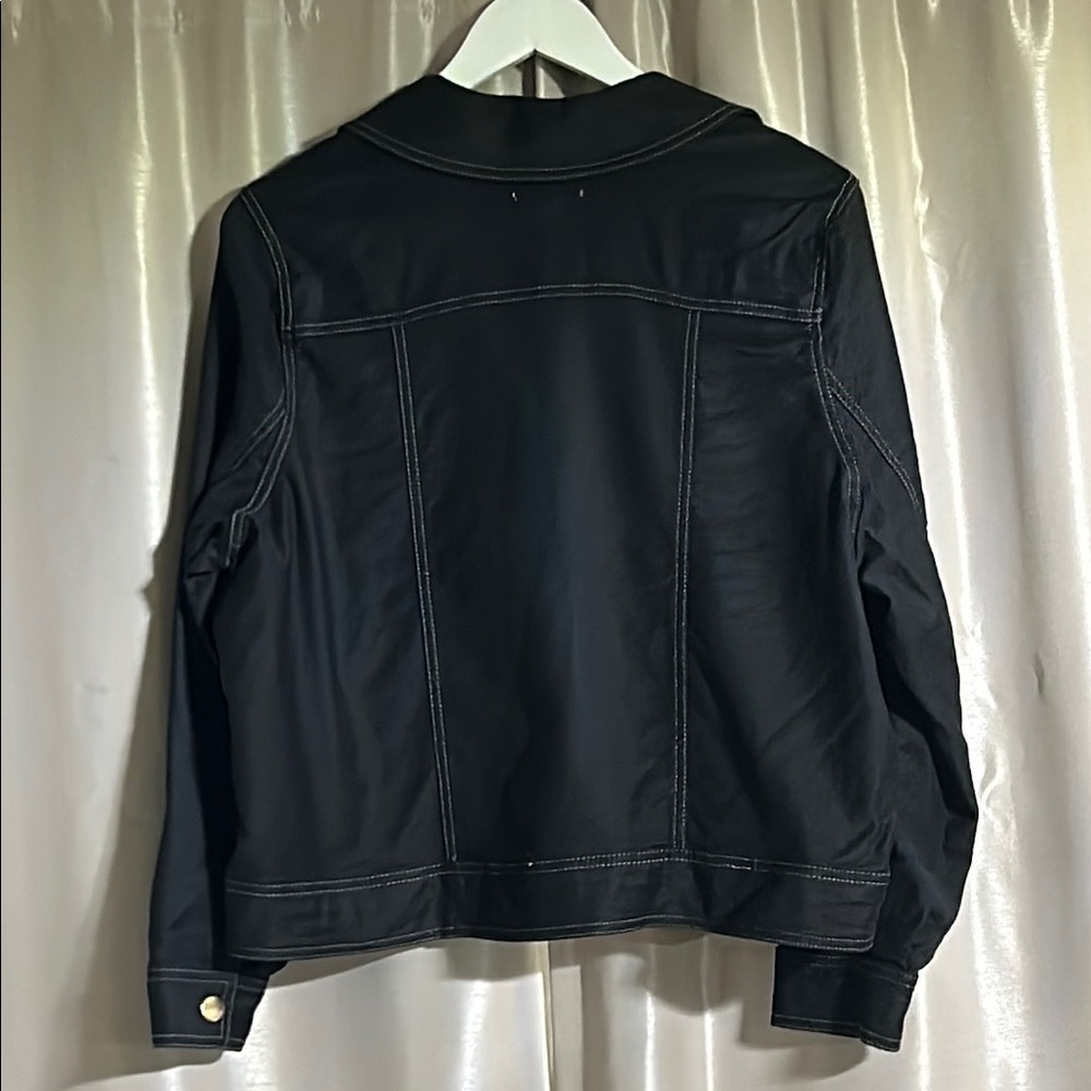 NEW WITH TAGS! ๐ Maurices Black Jean Jacket Classic Denim Style - Picture 7 of 9